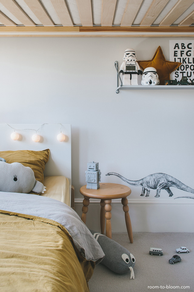 grey kids room